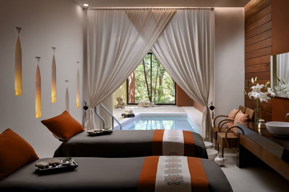 Ambassador at Grand Velas All Inclusive — 24