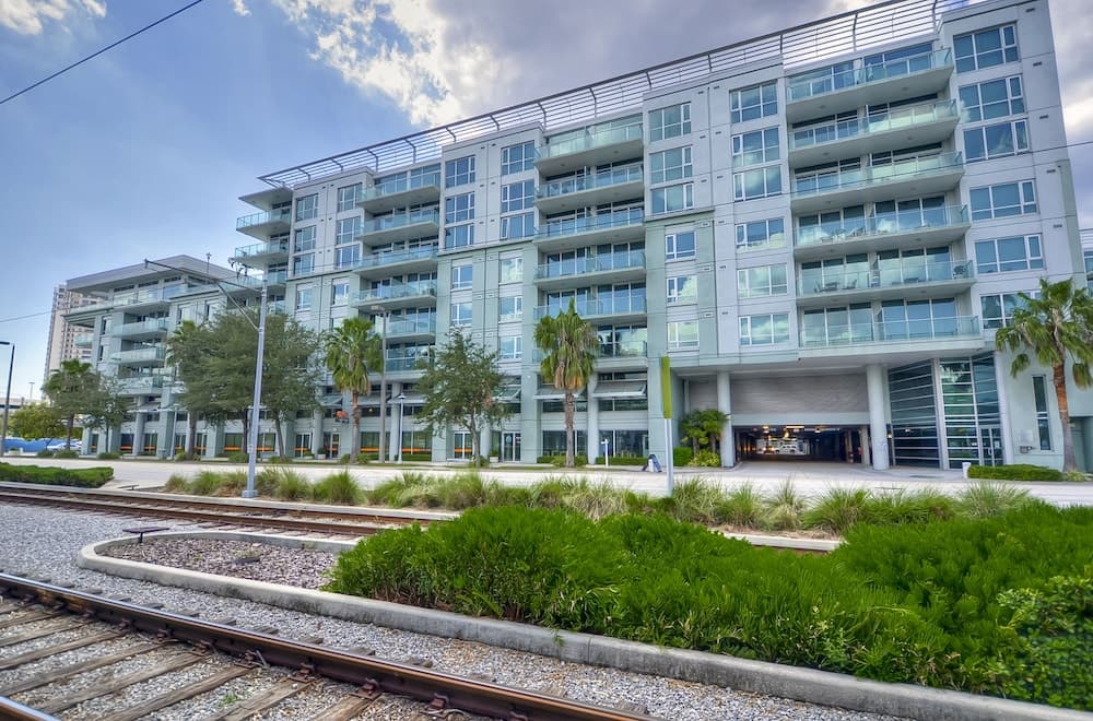 NUEVO condominio de dos habitaciones en Channelside Tam — 8