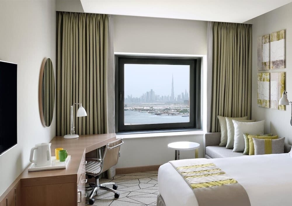 Holiday Inn & Suites Dubai Festival City by IHG — 5