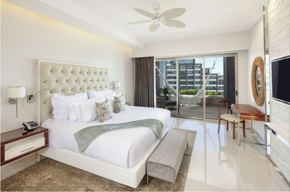 Garza Blanca Resort & Spa Los Cabos — 11