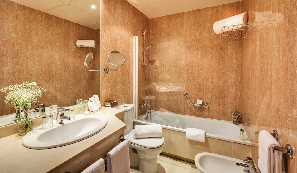 Hotel Sercotel Alcalá 611 — 7