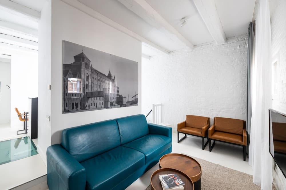 YAYS Amsterdam Salthouse Canal by Numa — 27