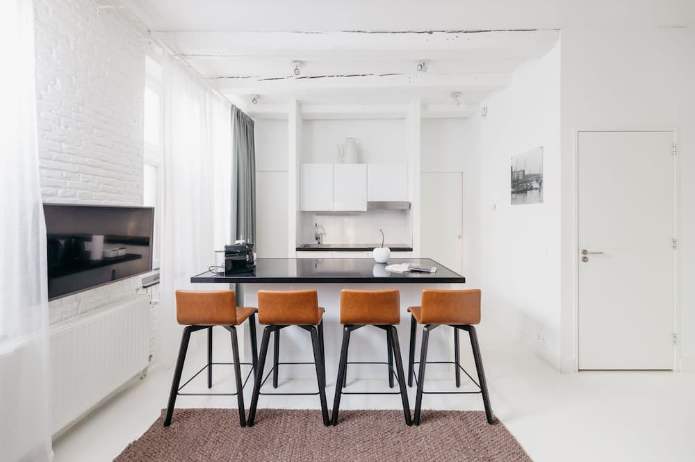 YAYS Amsterdam Salthouse Canal by Numa — 17