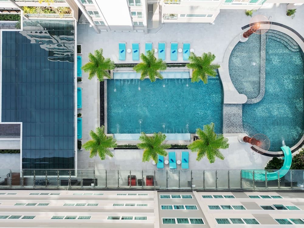 Novotel Living Bangkok Sukhumvit Legado — 1