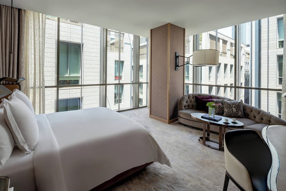 Four Seasons Hotel Dubai International Financial Centre — 26