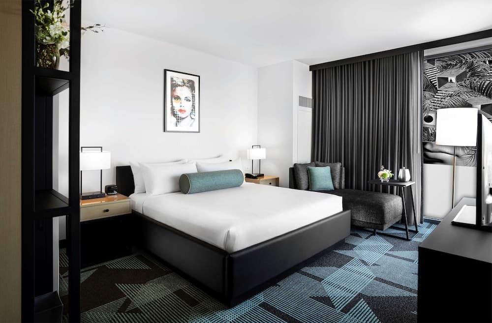 Downtown Grand Las Vegas — 15
