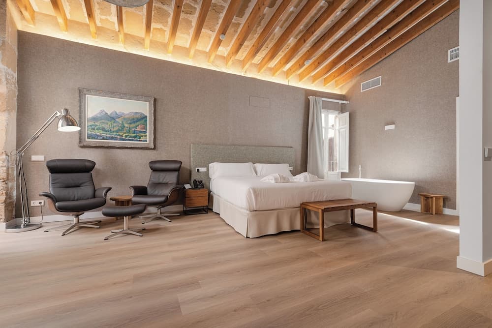 Hotel Brondo Architect — 25