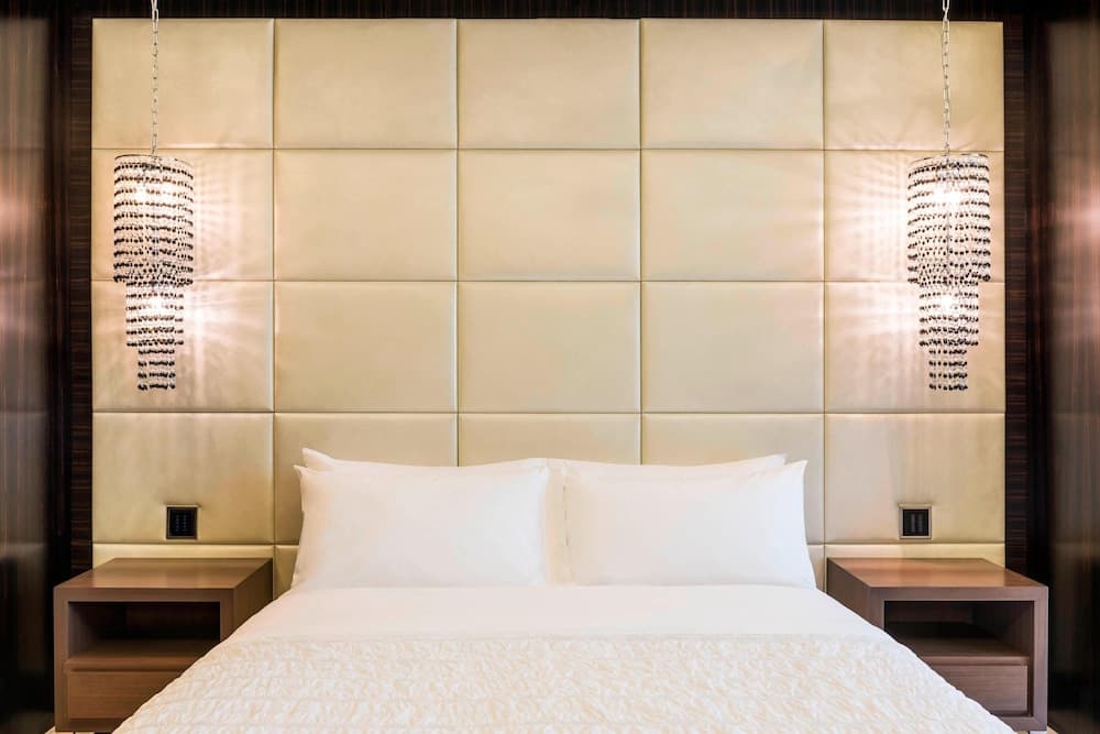 Le Meridien Dubai Hotel & Conference Centre — 2