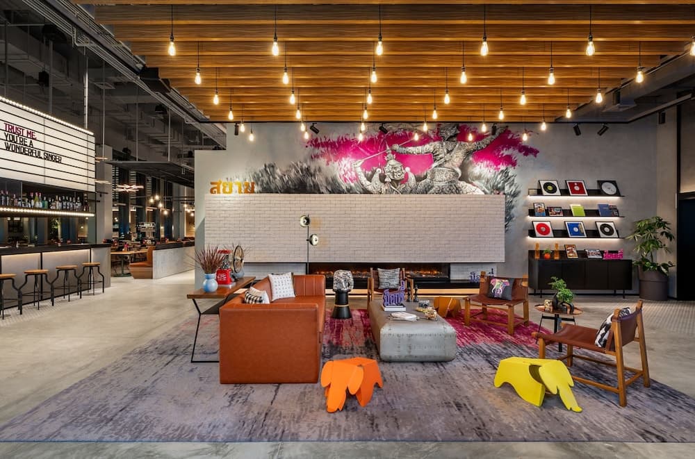 Moxy Bangkok Ratchaprasong — 23