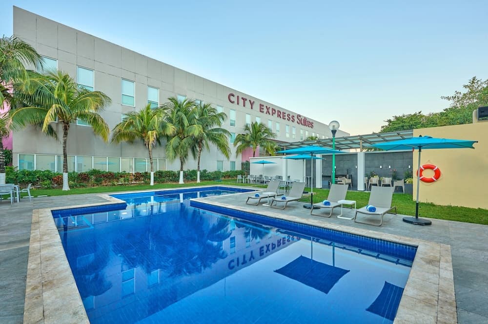 City Express Suites by Marriott Playa Del Carmen — 26