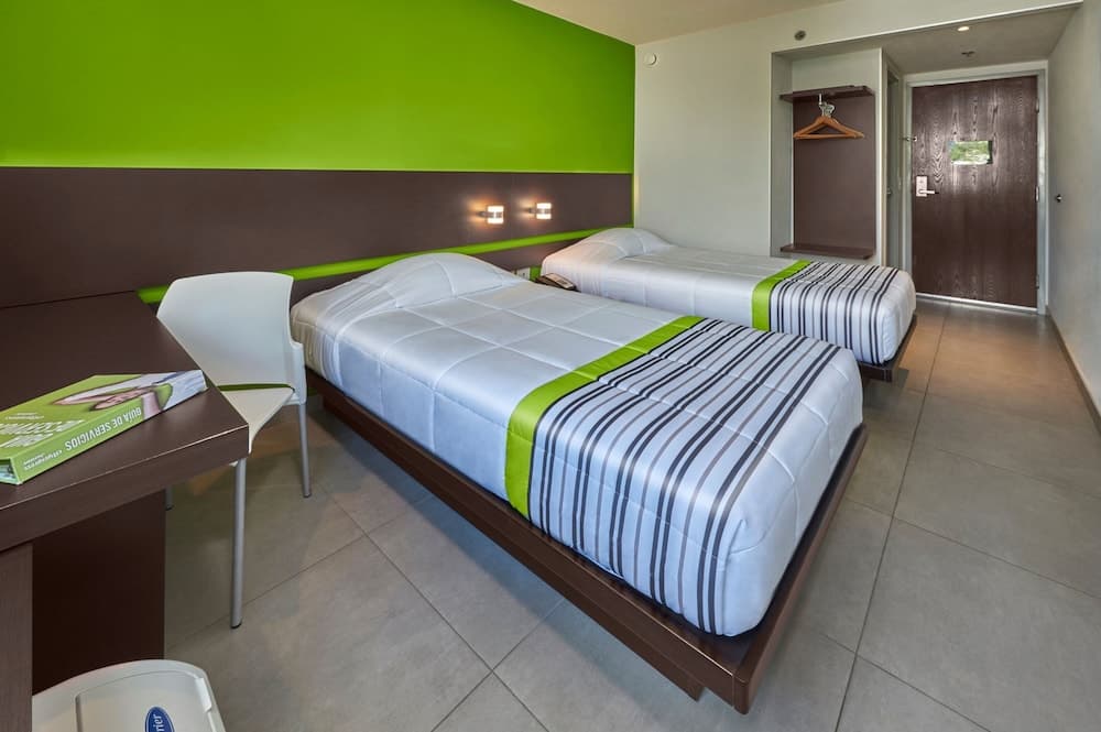 City Express Junior by Marriott Cancún — 6