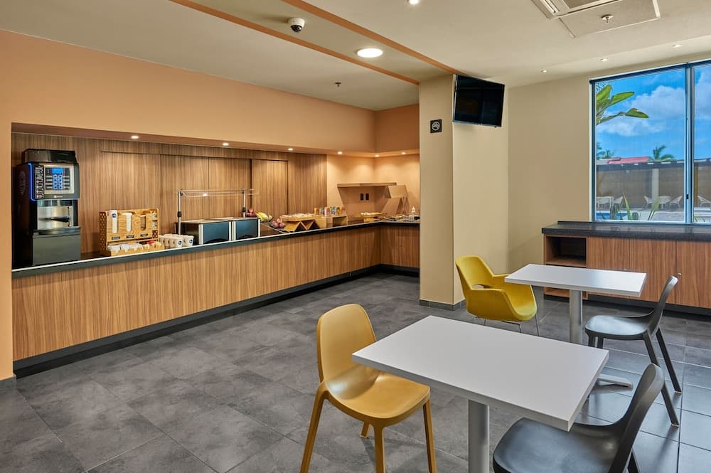 City Express Plus by Marriott Cabo San Lucas — 24