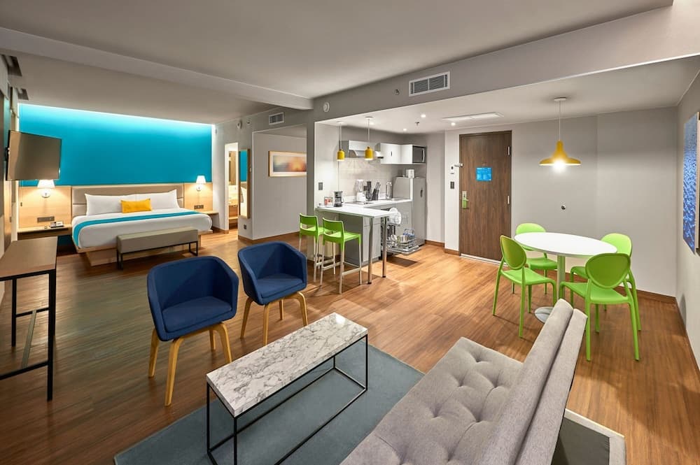 City Express Suites by Marriott Cancún Aeropuerto Riviera — 11