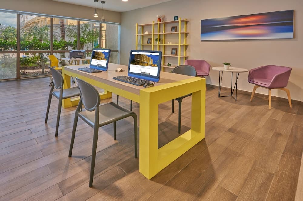 City Express Suites by Marriott Playa Del Carmen — 24