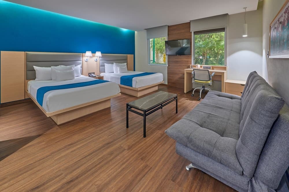 City Express Suites by Marriott Playa Del Carmen — 19