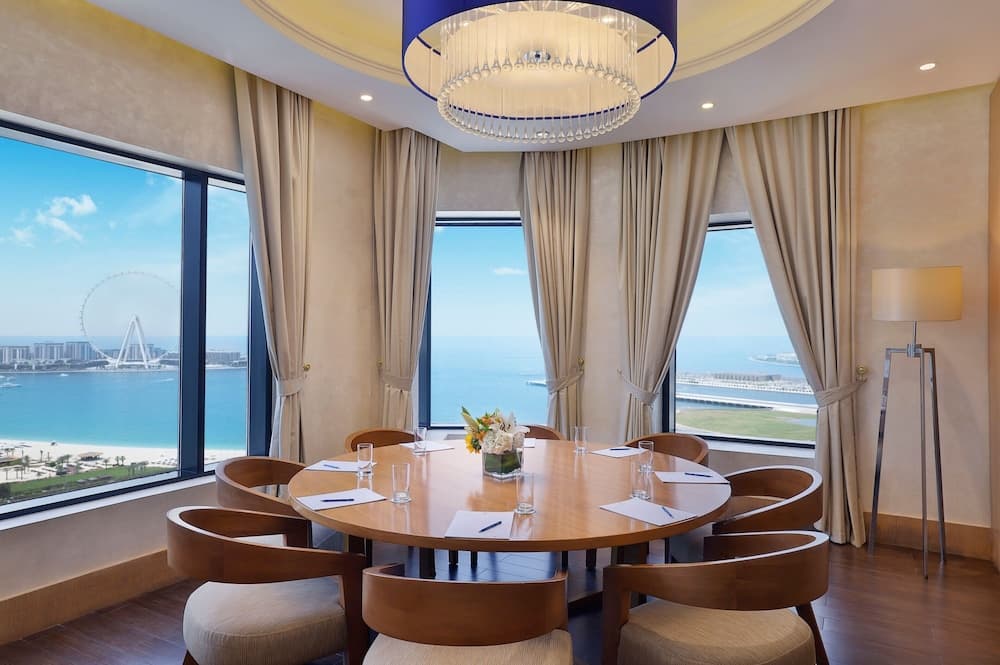 Al Habtoor Grand Resort, Autograph Collection® — 12