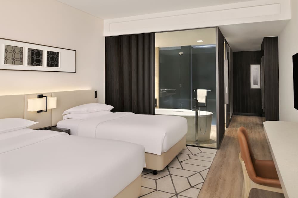 Sheraton Grand Hotel, Dubai — 19
