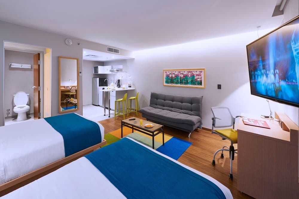 City Express Suites by Marriott Playa Del Carmen — 10