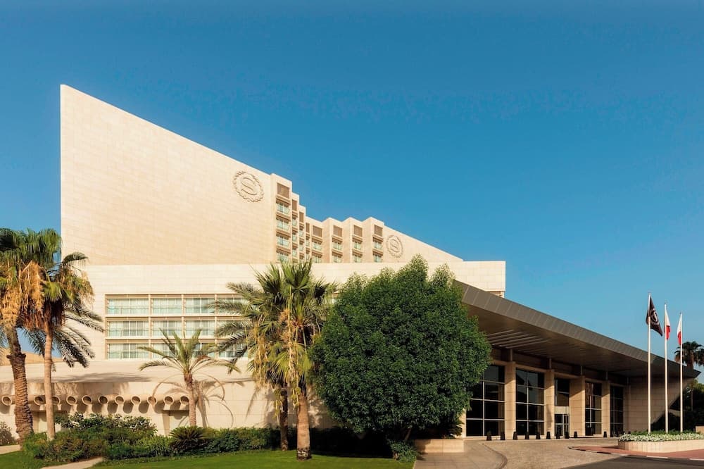 Sheraton Dubai Creek Hotel & Towers — 25