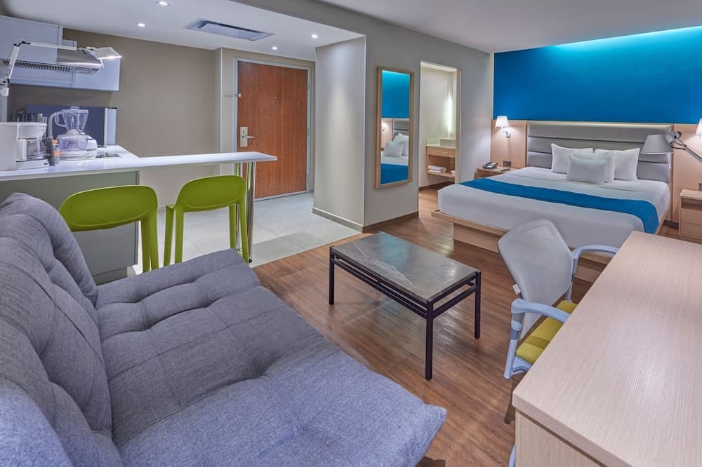 City Express Suites by Marriott Playa Del Carmen — 16