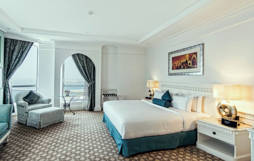 Al Habtoor Grand Resort, Autograph Collection® — 12
