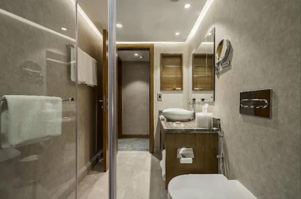 Hyatt Regency Galleria Residence Dubai — 22