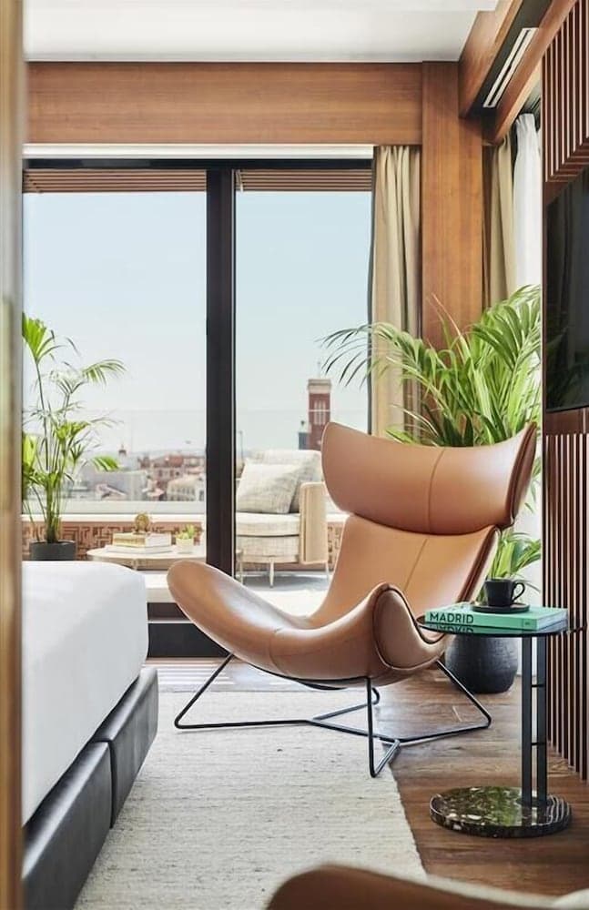 Thompson Madrid, by Hyatt — 1