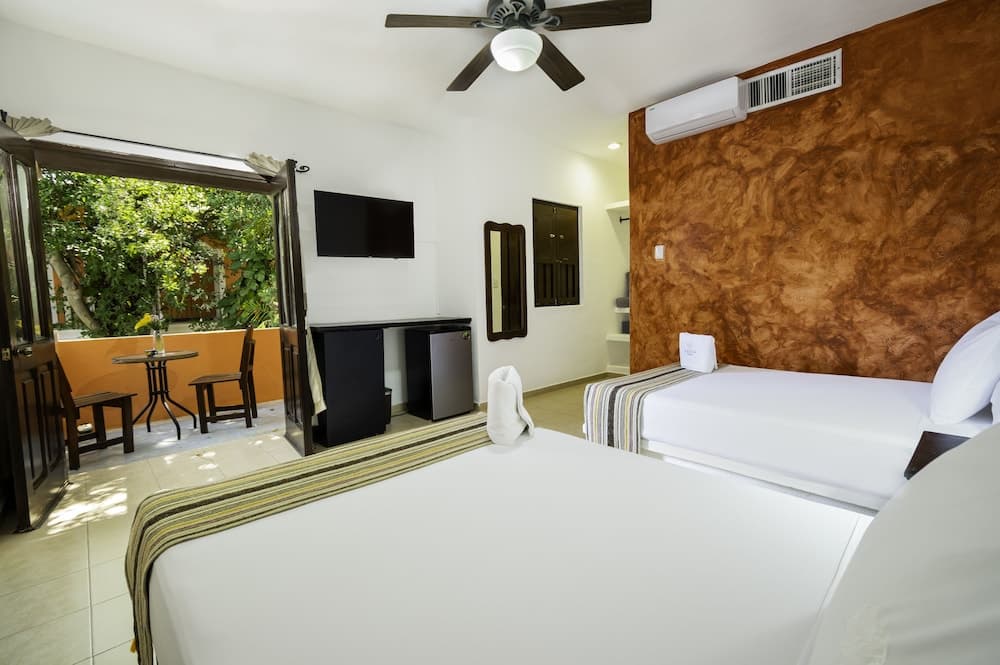 Hotel Casa De Las Flores — 21