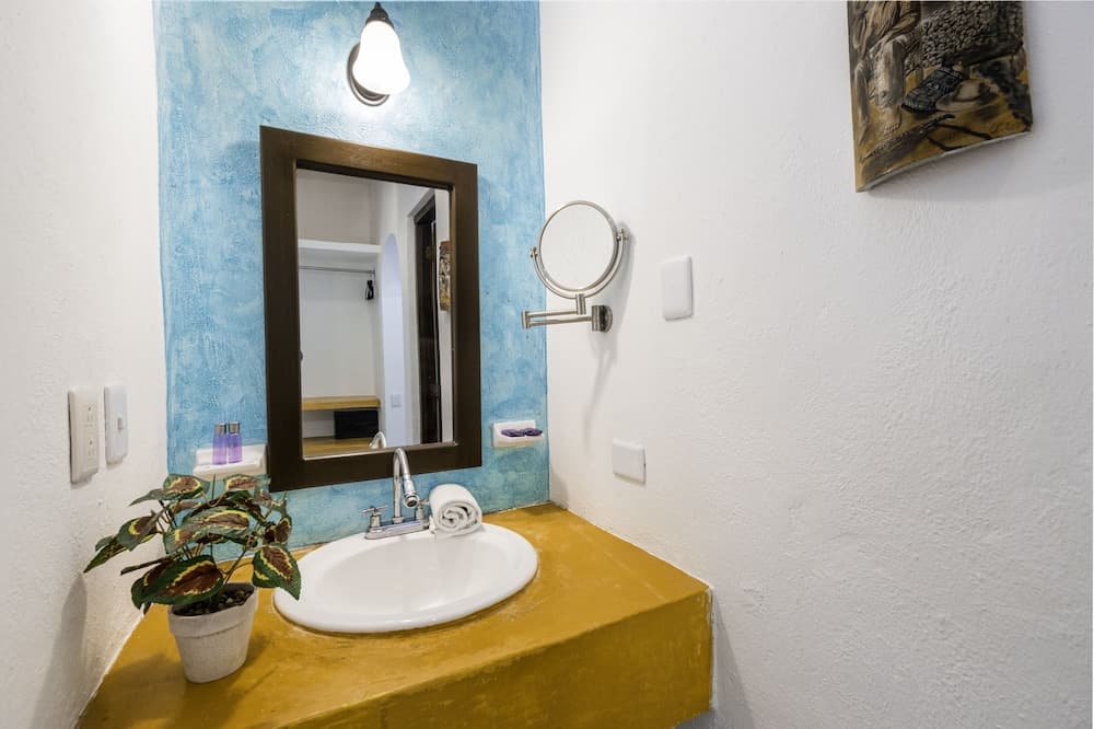 Hotel Casa De Las Flores — 14