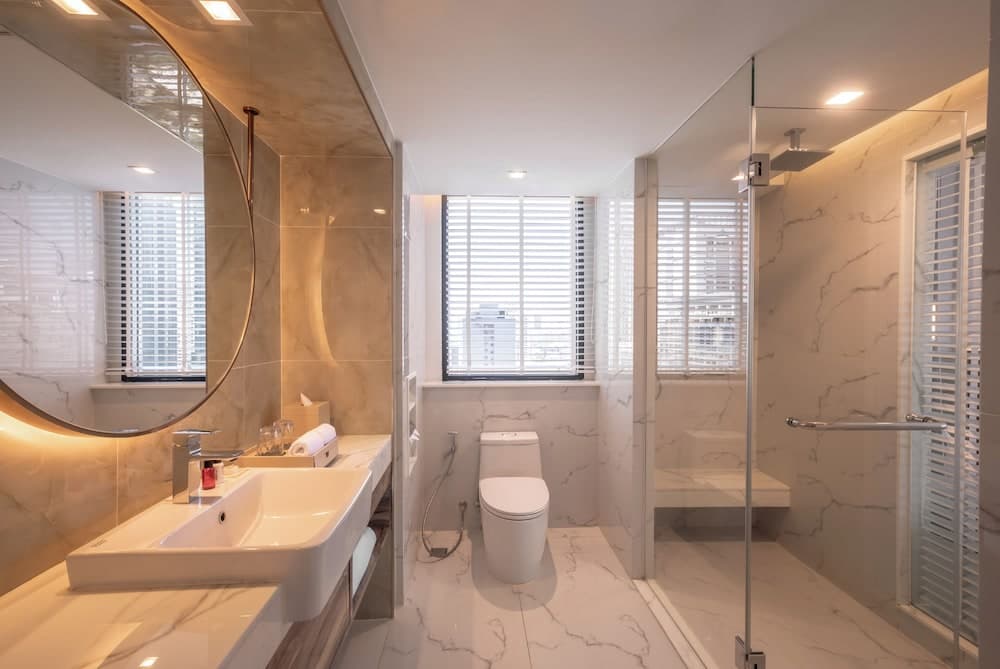 Aira Hotel Bangkok — 19