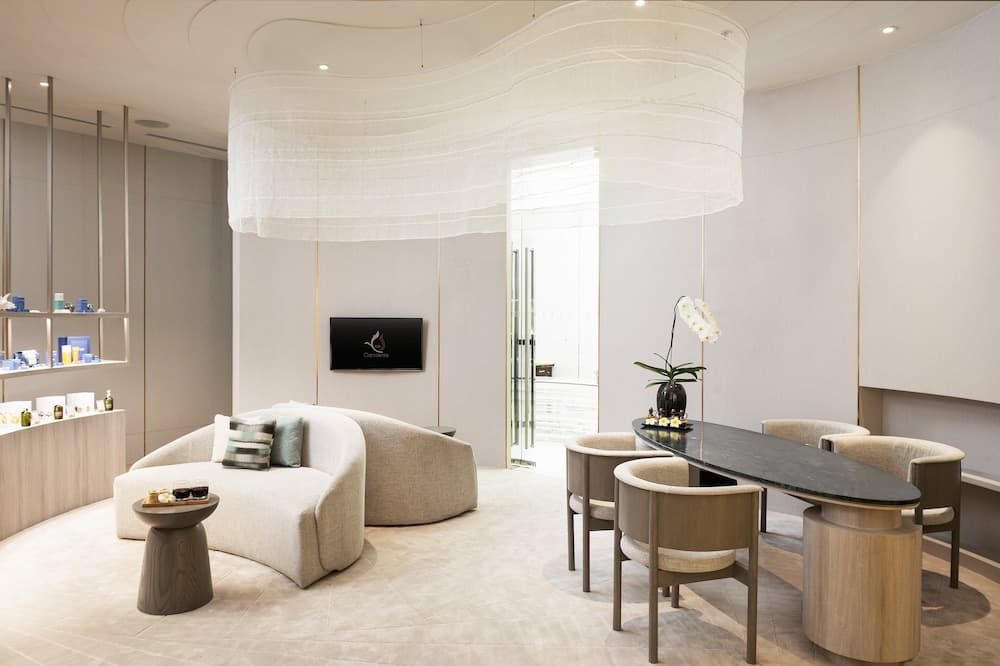 Centara Grand at CentralWorld — 16