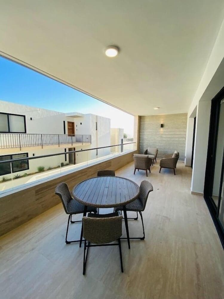 Marella Cabo — 11