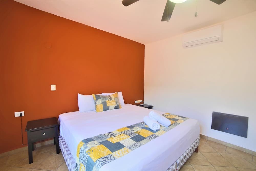 Hotel Colonial Playa del Carmen — 22