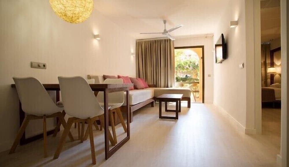 Insotel Club Tarida Playa — 17