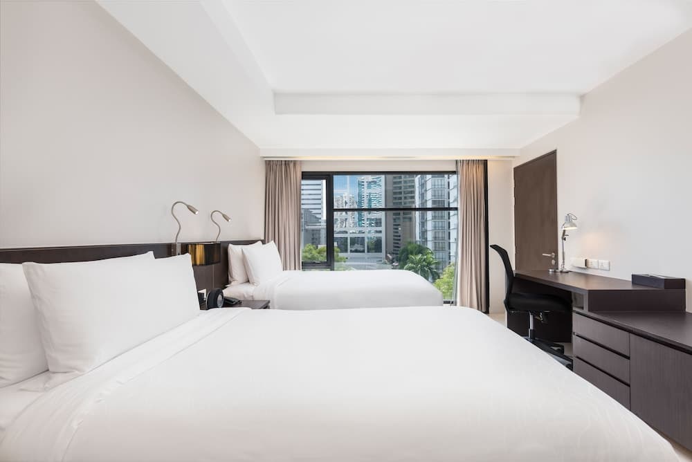 Maitria Hotel Sukhumvit 18 Bangkok — 9