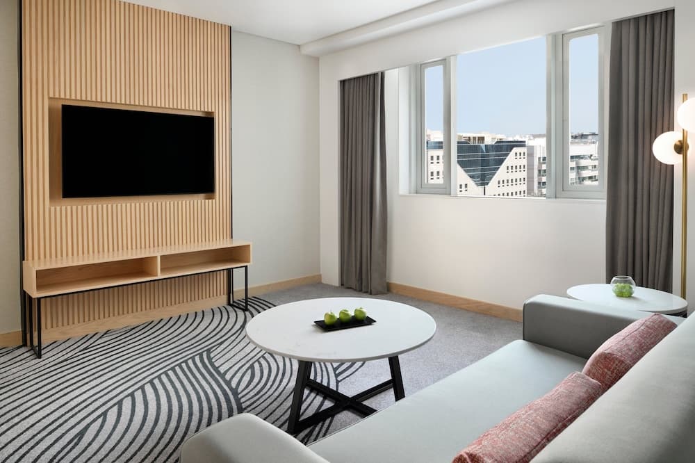 Crowne Plaza Dubai Jumeirah, un hotel IHG — 14