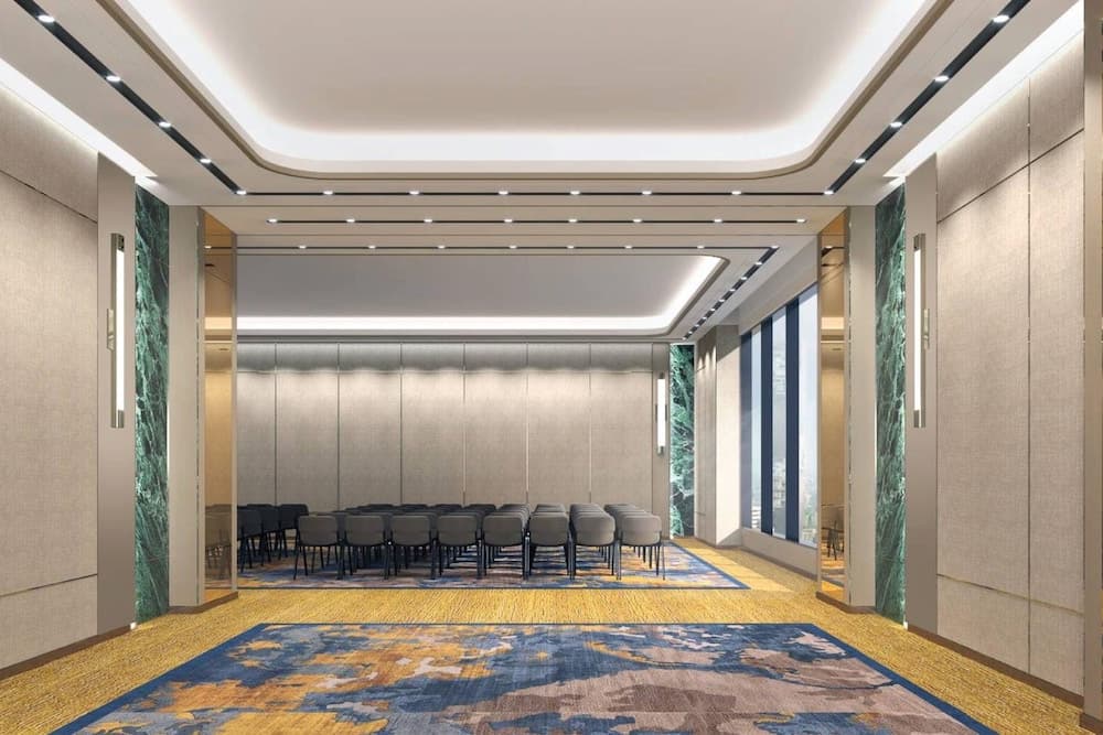 Aira Hotel Bangkok — 27