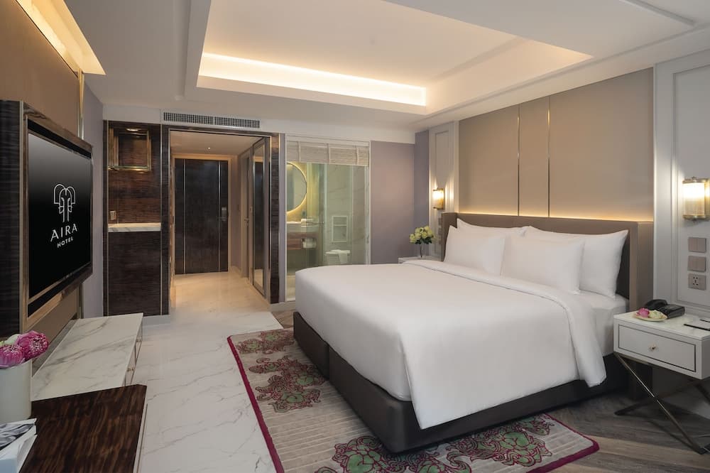 Aira Hotel Bangkok — 10
