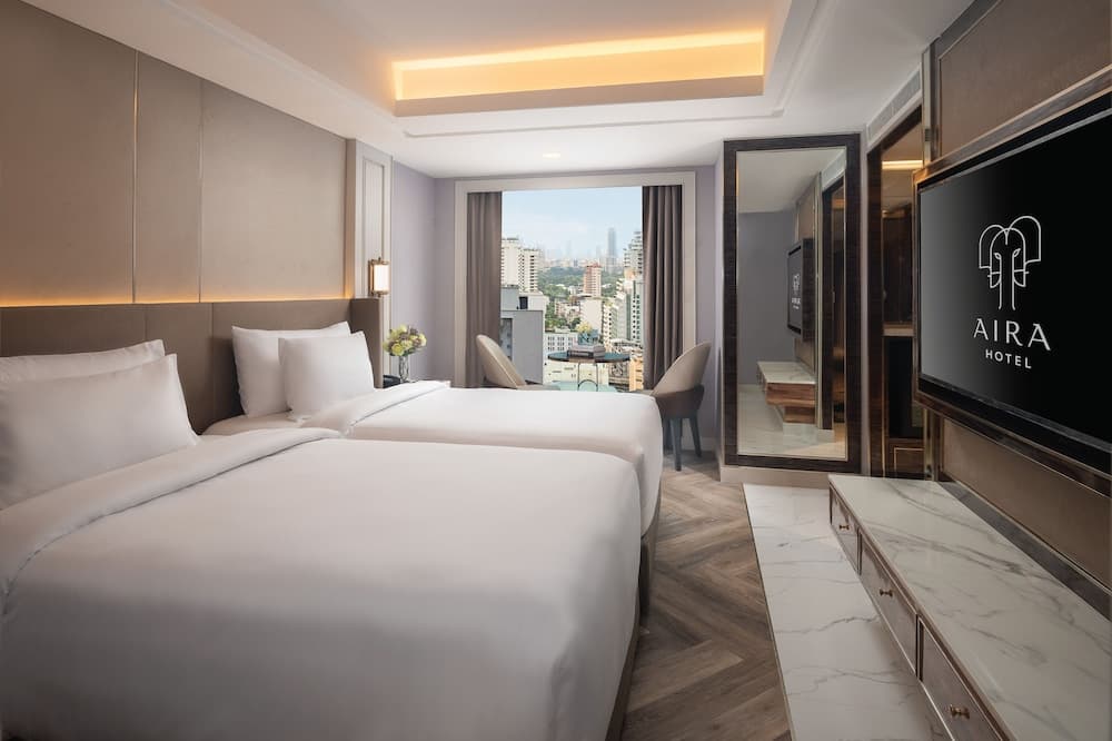 Aira Hotel Bangkok — 18