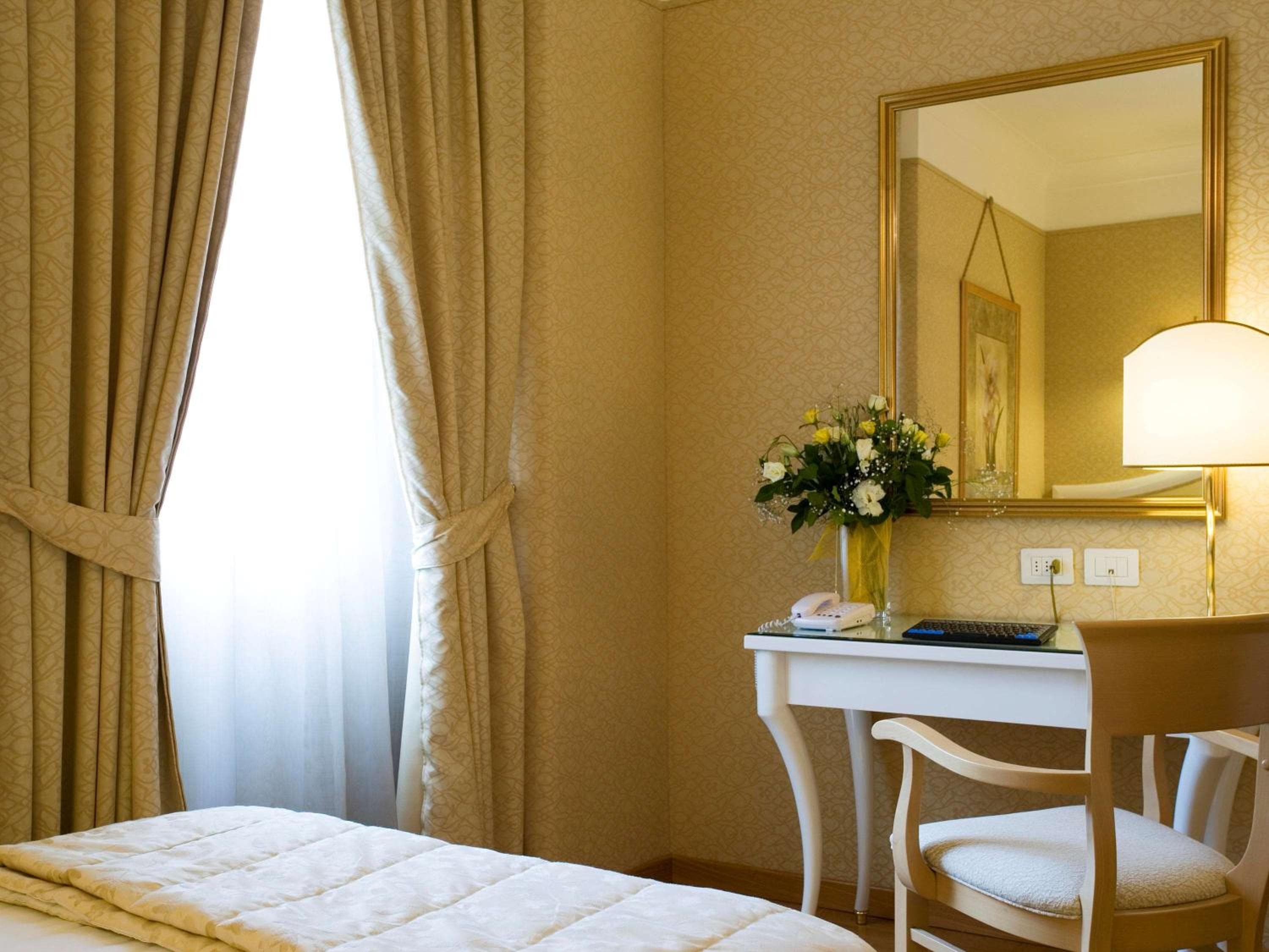 Hotel Mercure Milano Centro — 9