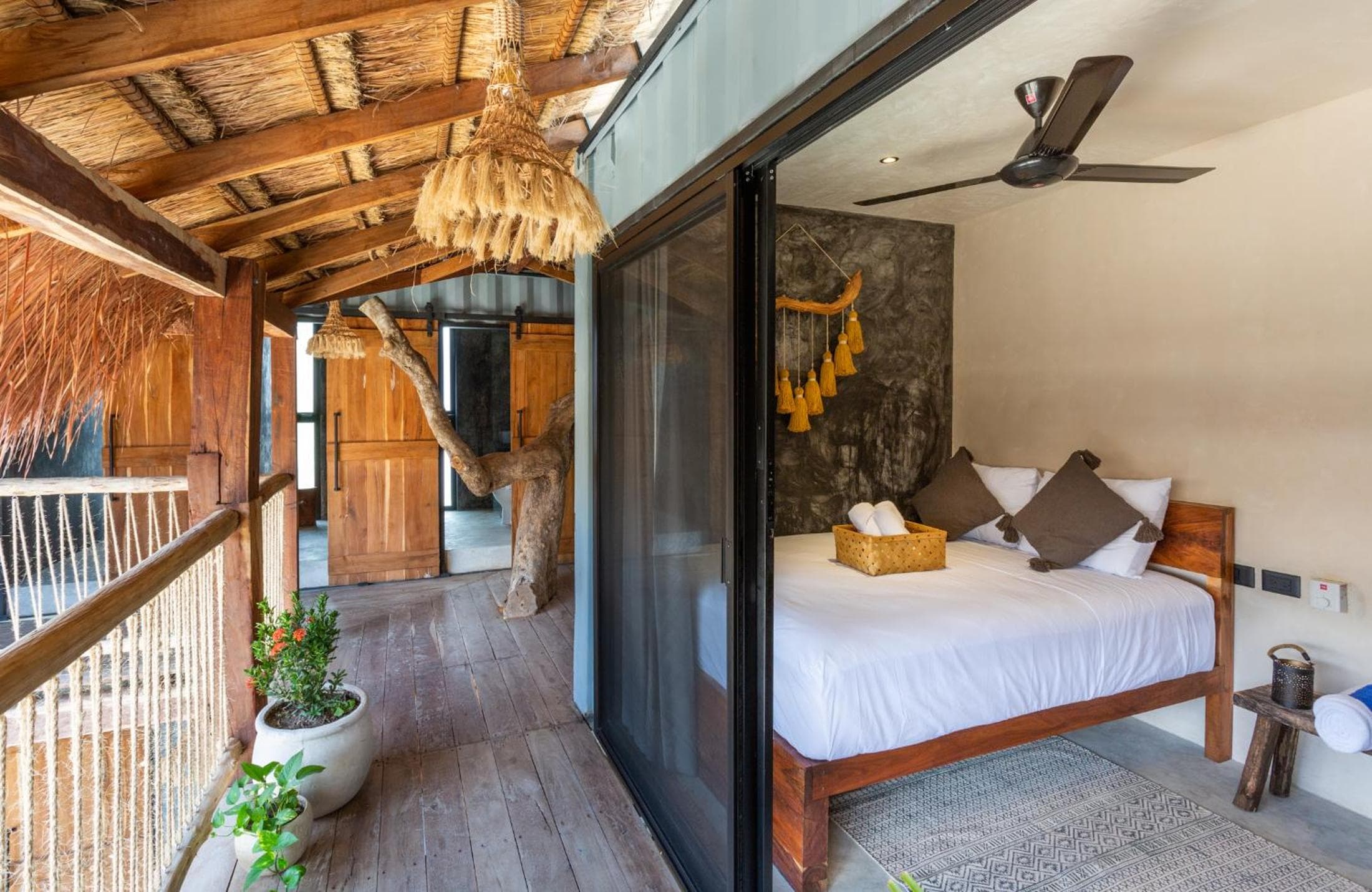 Meteora Stay & Coffeehouse Tulum — 12