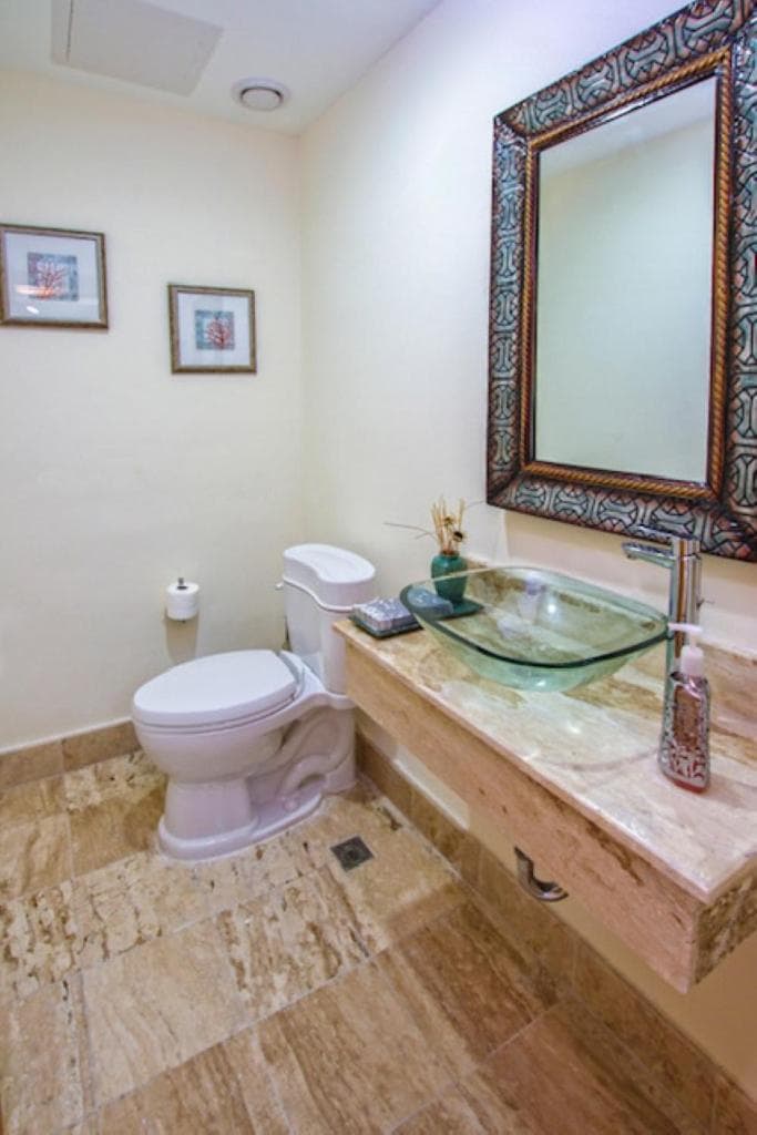 Spacious 3 BDR fully-equipped condo with pool and golf view — 13