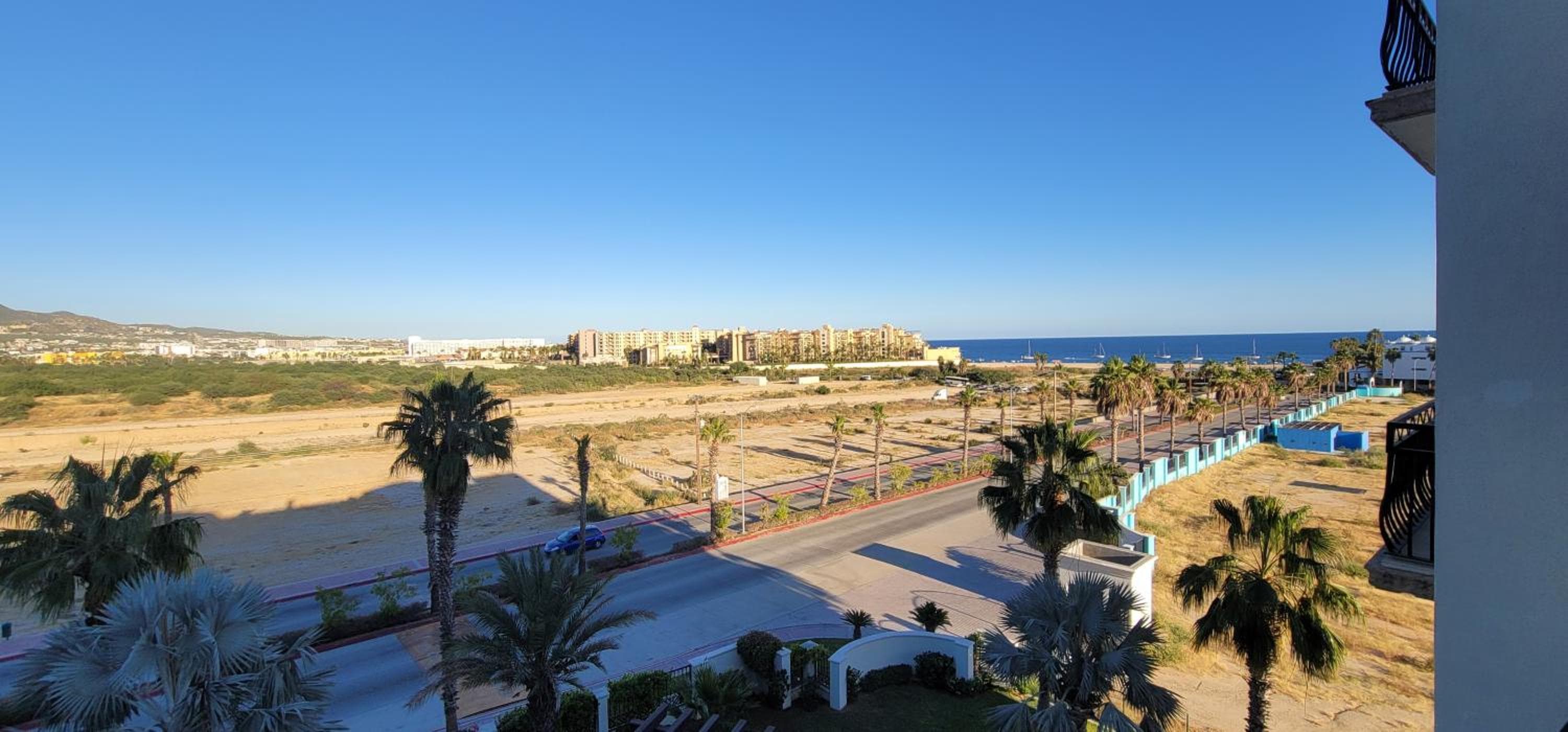 Perfect location - Puerta Cabo Village 500 steps to the beach & resorts — 8