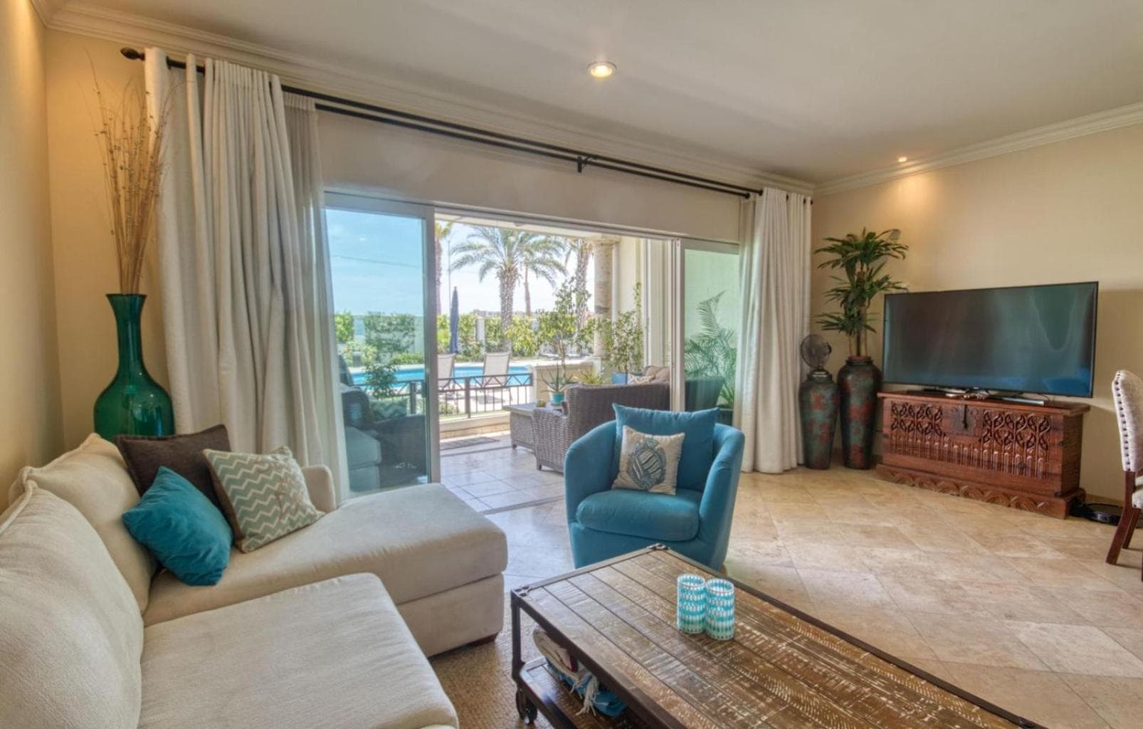 Perfect location - Puerta Cabo Village 500 steps to the beach & resorts — 27