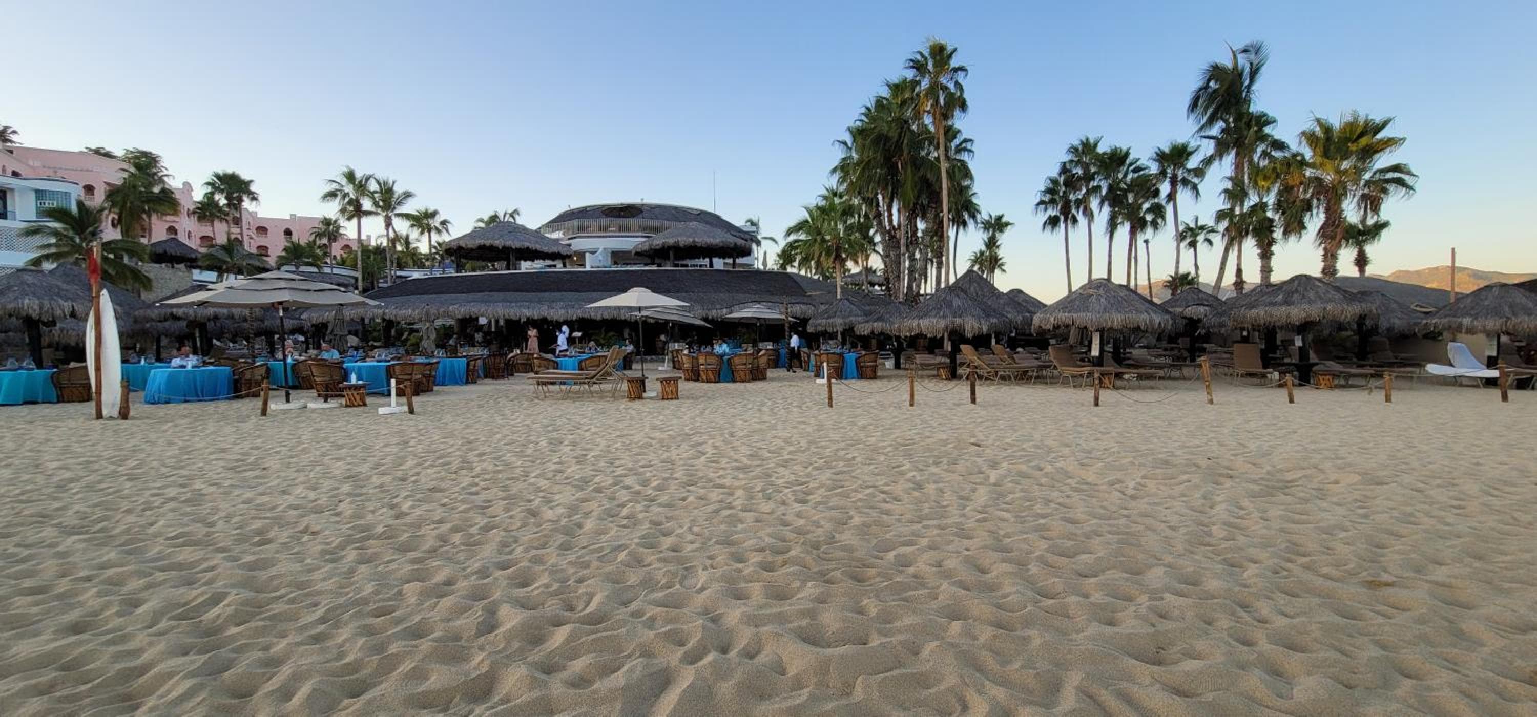 Perfect location - Puerta Cabo Village 500 steps to the beach & resorts — 21