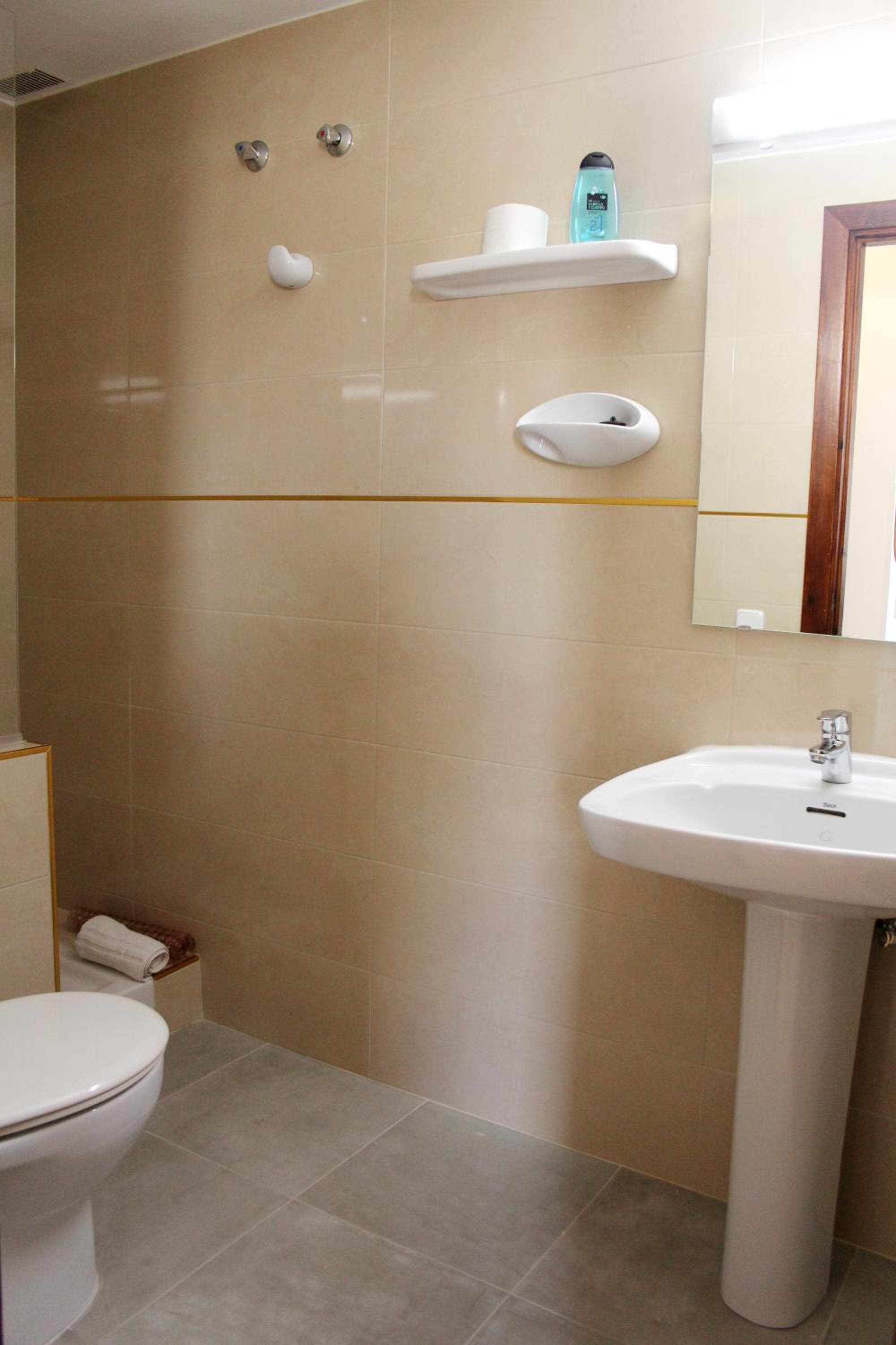 Apartamentos Gomila Park — 20