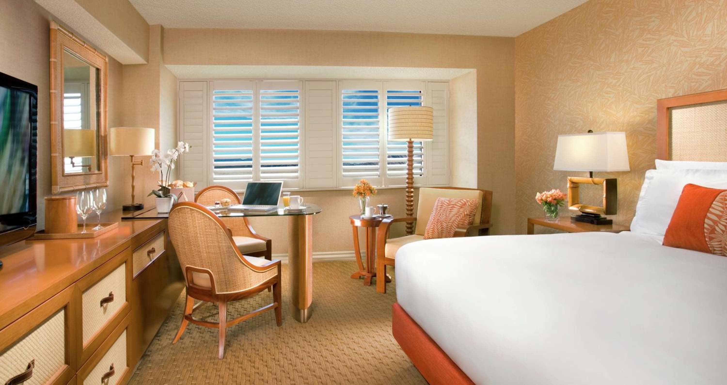 Tropicana Las Vegas a DoubleTree by Hilton Resort & Casino - Free Parking — 15