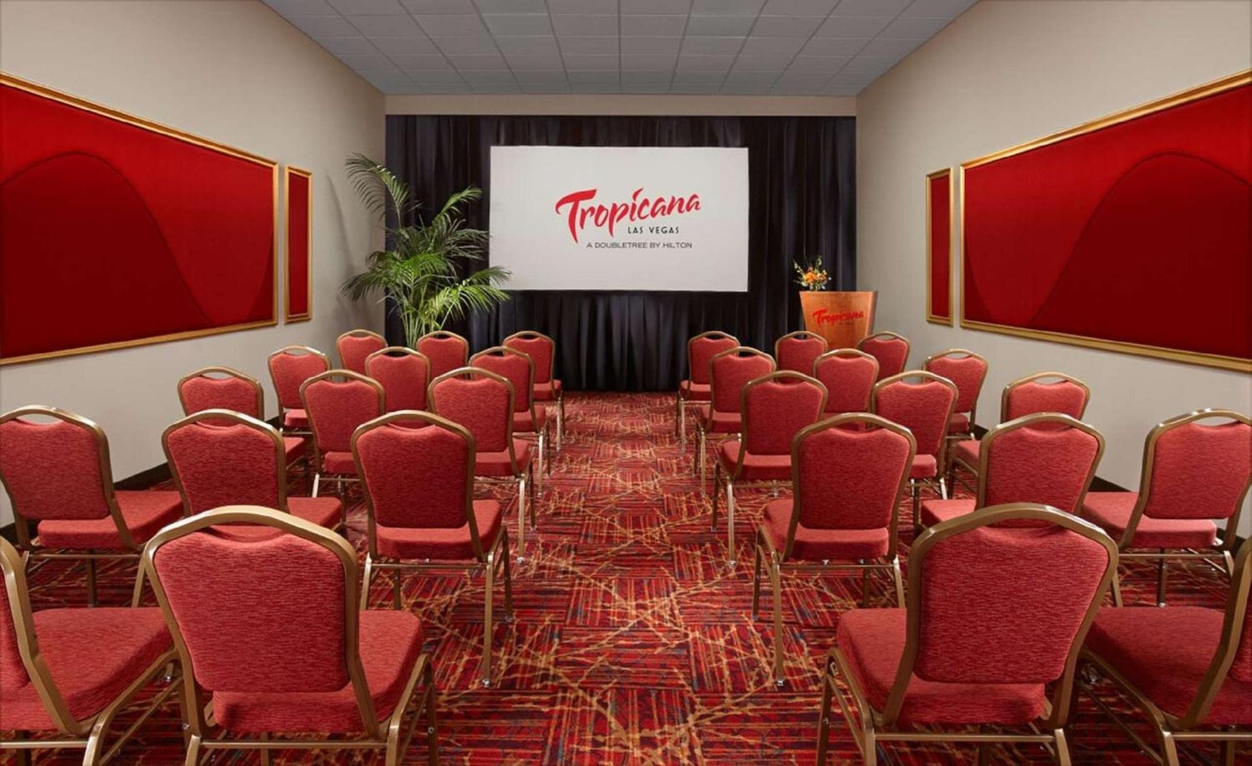 Tropicana Las Vegas a DoubleTree by Hilton Resort & Casino - Free Parking — 28