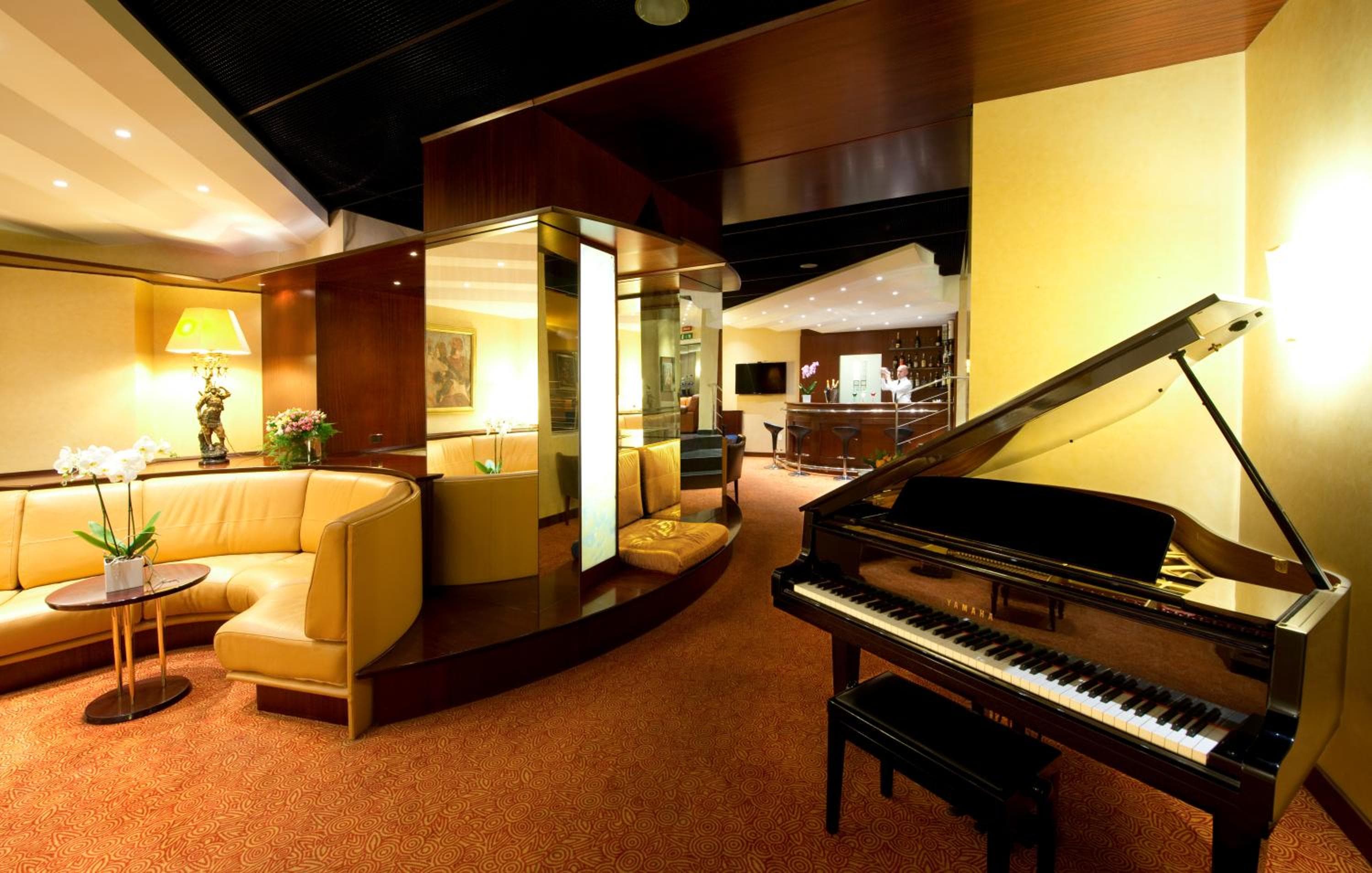 Hotel D'Este — 3