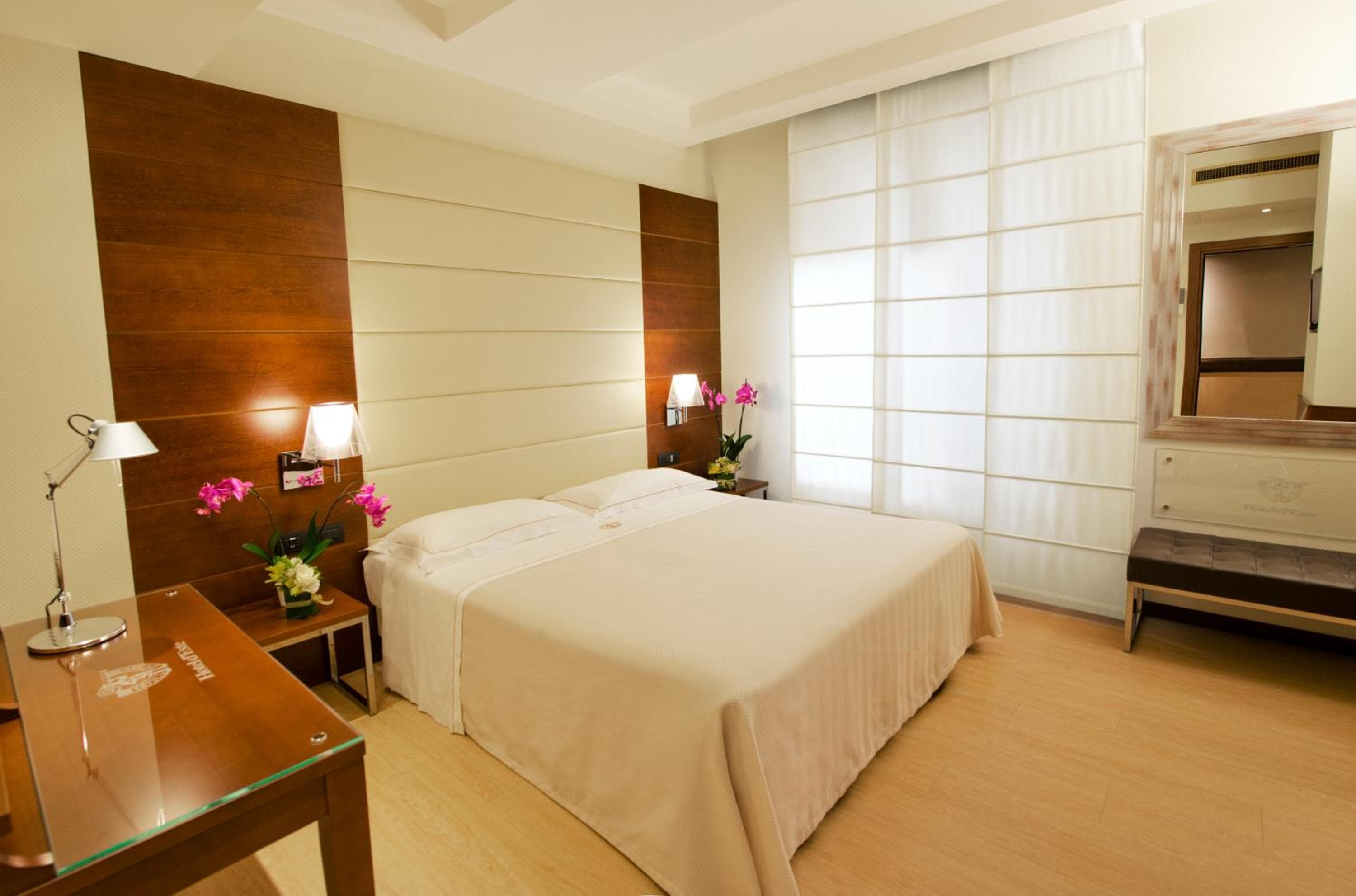 Hotel D'Este — 7